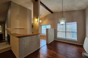5619 Fairview Forest Dr, Houston, TX 77088 - Photo 4