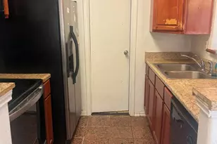 6701 Sands Point Dr, Houston, TX 77074 - Photo 8