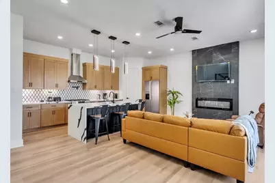2709 Berry Street, Houston, TX 77004 - Photo 2