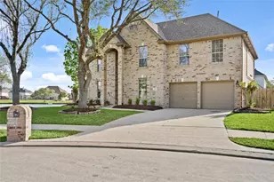 3801 Somerville Lake Ct, Pearland, TX 77581 - Photo 4