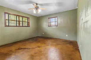 626 Meadowlark Ln, Winnie, TX 77665 - Photo 6