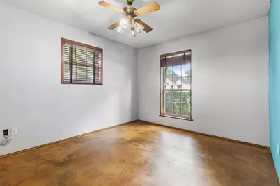 626 Meadowlark Lane, Winnie, TX 77665 - Photo 4