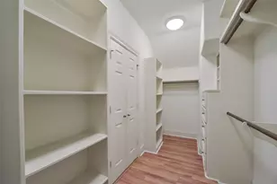 1916 W Bell St, Houston, TX 77019 - Photo 10