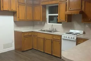 505 and 501 Hawkins, Livingston, TX 77351 - Photo 6