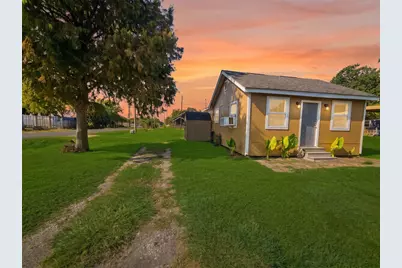 3440 Texas Avenue, Texas City, TX 77590 - Photo 1