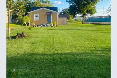 3440 Texas Avenue, Texas City, TX 77590 - Photo 14