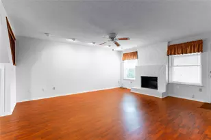 11560 S Kirkwood Rd, Houston, TX 77477 - Photo 12
