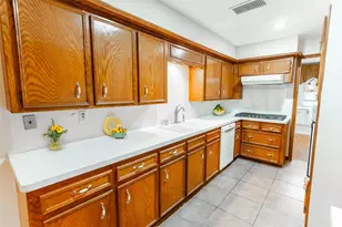 11560 S Kirkwood Rd, Houston, TX 77477 - Photo 10