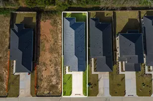 19584 Stripe Hl Bnd, Montgomery, TX 77316 - Photo 2