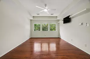 62 W Tapestry Park Cir, The Woodlands, TX 77381 - Photo 28