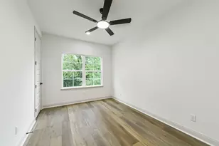 105A Mc Phail St, Tomball, TX 77375 - Photo 36