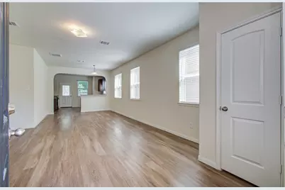 10410 Solitude Way, Houston, TX 77044 - Photo 4