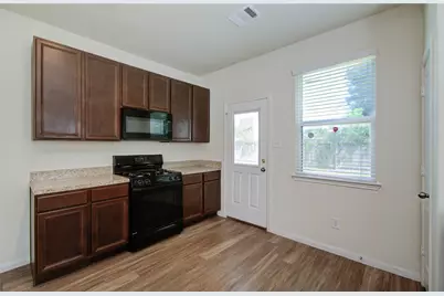 10410 Solitude Way, Houston, TX 77044 - Photo 14