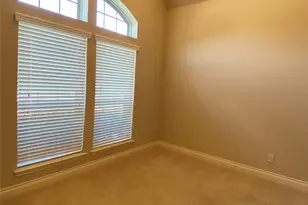 5922 Solara Ledge Ln, Sugar Land, TX 77479 - Photo 4