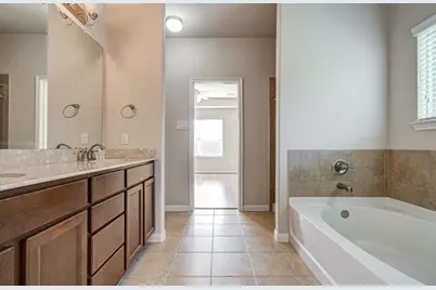 1936 Acaciawood Way, Houston, TX 77051 - Photo 24
