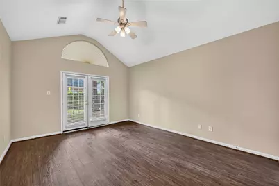 19038 Runners Lane, Humble, TX 77346 - Photo 8