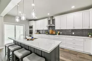 13043 Avery Ridge Ln, Tomball, TX 77377 - Photo 8