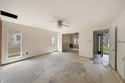 7723 Fountaingrove Lane, Spring, TX 77379 - Photo 4