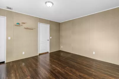 221 Woodstock, Livingston, TX 77351 - Photo 8