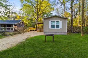 221 Woodstock, Livingston, TX 77351 - Photo 24