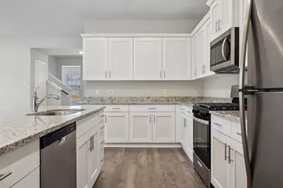15642 Honey Cove Drive, Cleveland, TX 77303 - Photo 8