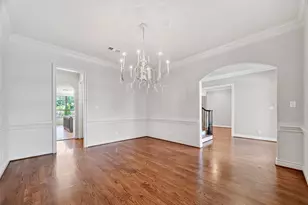 10407 Willowgrove Dr, Houston, TX 77035 - Photo 6