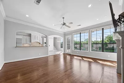 10407 Willowgrove Drive, Houston, TX 77035 - Photo 14