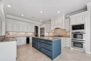 10407 Willowgrove Dr, Houston, TX 77035 - Photo 10