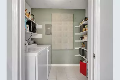 6455 Burgoyne Road #28, Houston, TX 77057 - Photo 14