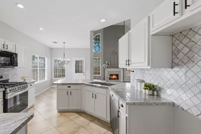 2607 Holly Walk Lane, Spring, TX 77388 - Photo 10