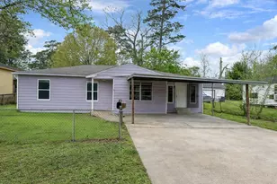 10341 Caxton St, Houston, TX 77016 - Photo 1