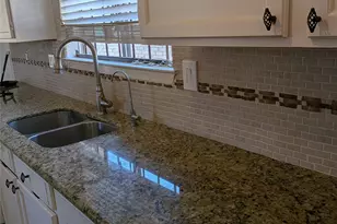 16723 Lone Quail Ct, Houston, TX 77489 - Photo 2