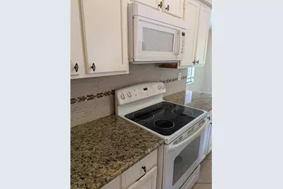 16723 Lone Quail Court, Houston, TX 77489 - Photo 8