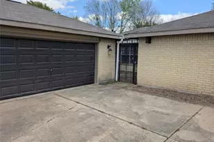 16723 Lone Quail Ct, Houston, TX 77489 - Photo 2