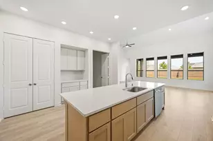 25010 Wilderness Hvn Ln, Katy, TX 77493 - Photo 4