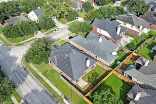 19227 Countryhills Ct, Spring, TX 77388 - Photo 2