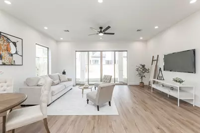 311 E 34th Street #A, Houston, TX 77018 - Photo 12