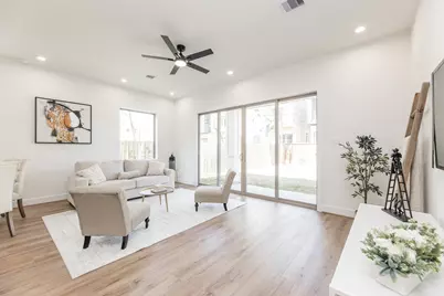 311 E 34th Street #A, Houston, TX 77018 - Photo 6