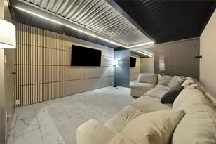 140 S Timber Top Dr, Spring, TX 77380 - Photo 8