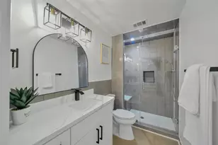 140 S Timber Top Dr, Spring, TX 77380 - Photo 28