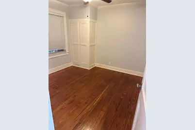 2009 30th Street #Upper, Galveston, TX 77550 - Photo 10