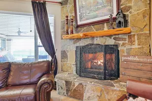 8407 Fm 1371 Rd, Bellville, TX 77418 - Photo 14