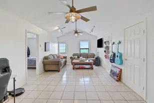 8407 Fm 1371 Rd, Bellville, TX 77418 - Photo 36