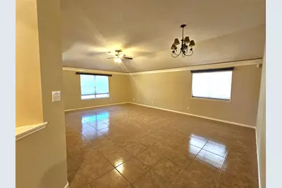 23127 N Waterlake, Richmond, TX 77406 - Photo 6