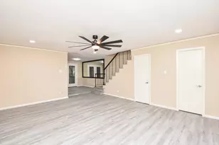 6401 Ella Lee Ln, Houston, TX 77057 - Photo 4