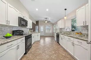 4106 N New Meadows Dr, Sugar Land, TX 77479 - Photo 14