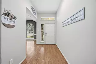 4106 N New Meadows Dr, Sugar Land, TX 77479 - Photo 4