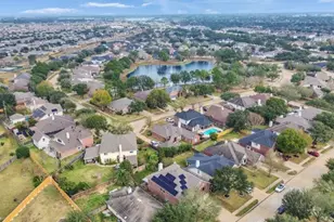 17726 Creek Bluff Ln, Cypress, TX 77433 - Photo 48