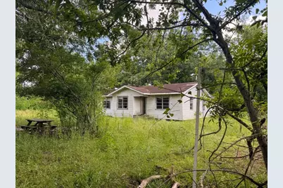 174 Bailey Road, Angleton, TX 77515 - Photo 2