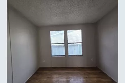 5815 Dylan Drive, Baytown, TX 77521 - Photo 4